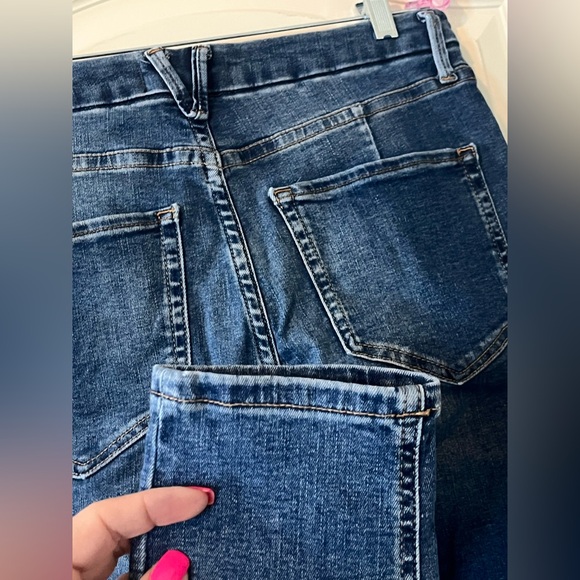 We the Free Designer medium  Wash Distressed Women's Jeans Size 31 - Picture 2 of 16